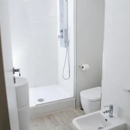 Casa de hóspedes With Private Bathroom *